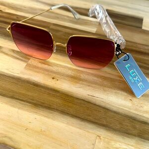 NWT Luxe Sunglasses